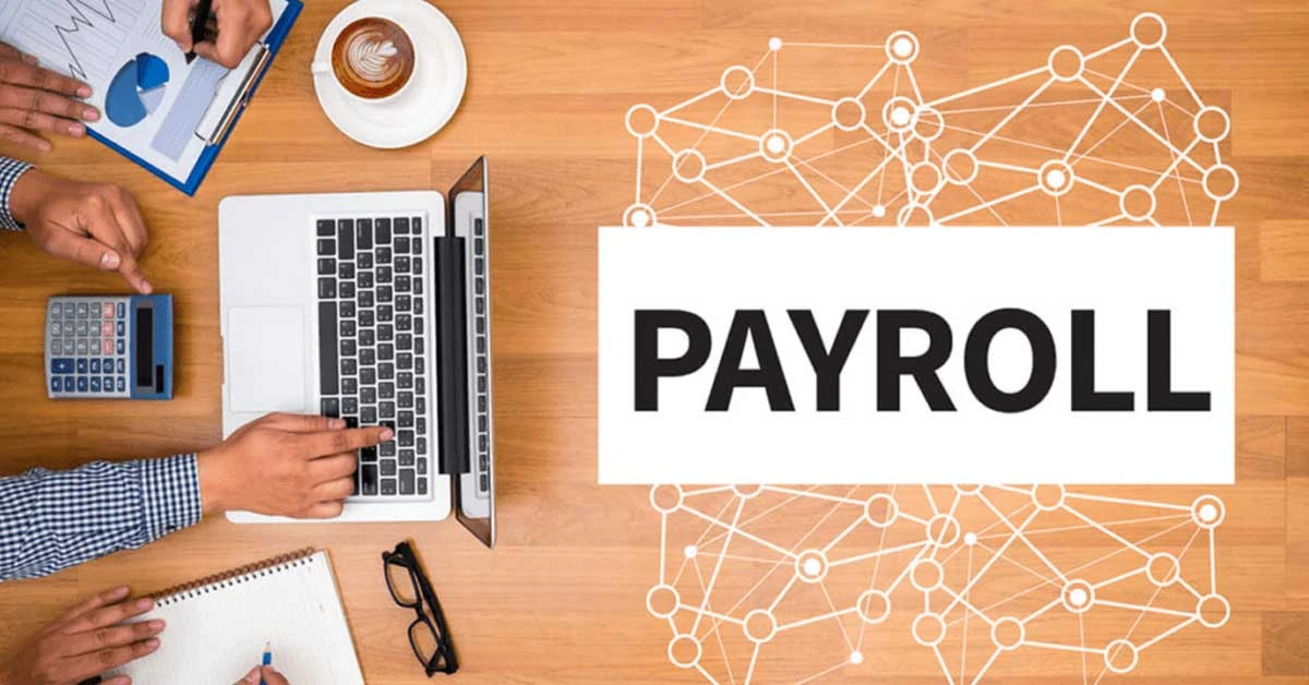 Payroll Software vs Manual Payroll – Cost Comparison for Businesses